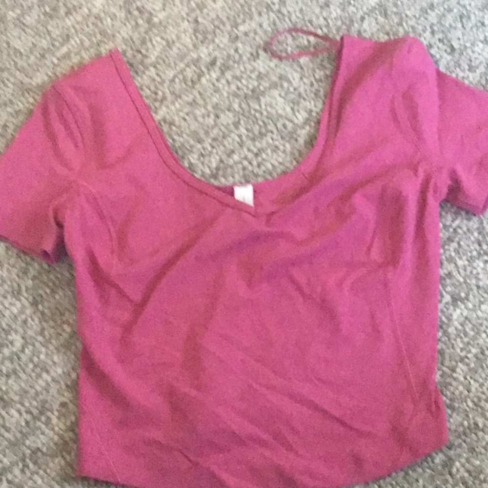 COPY - Lululemon align top new